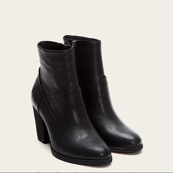 Frye Essa Black Leather Everyday Fall/Winter/Spring Classic Heeled Ankle Booties - Picture 2 of 16